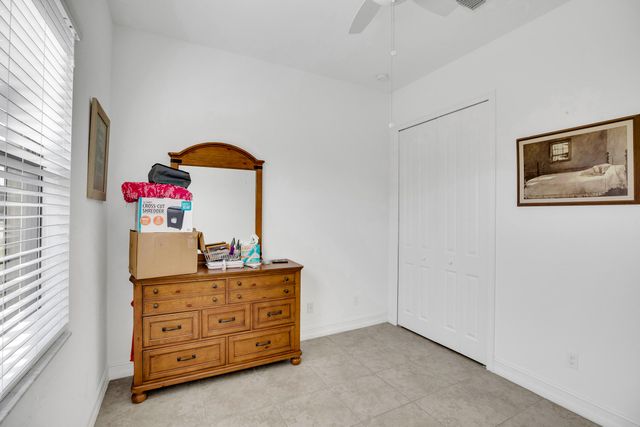 5585 40th Avenue, Vero Beach, FL 32967