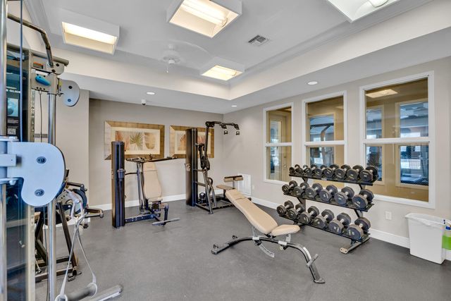 5585 40th Avenue, Vero Beach, FL 32967