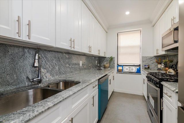 37-21 80th Street 4-H, Jackson Heights, NY 11372