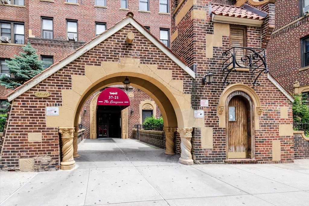 37-21 80th Street 4-H, Jackson Heights, NY 11372