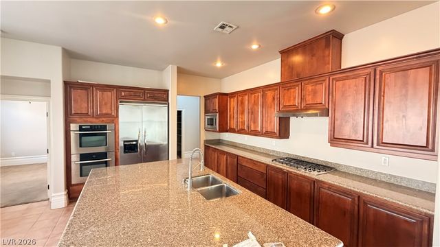 496 VIA PALERMO Drive, Henderson, NV 89011