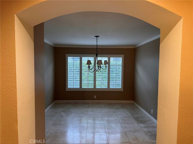 5013 Evanwood Avenue, Oak Park, CA 91377