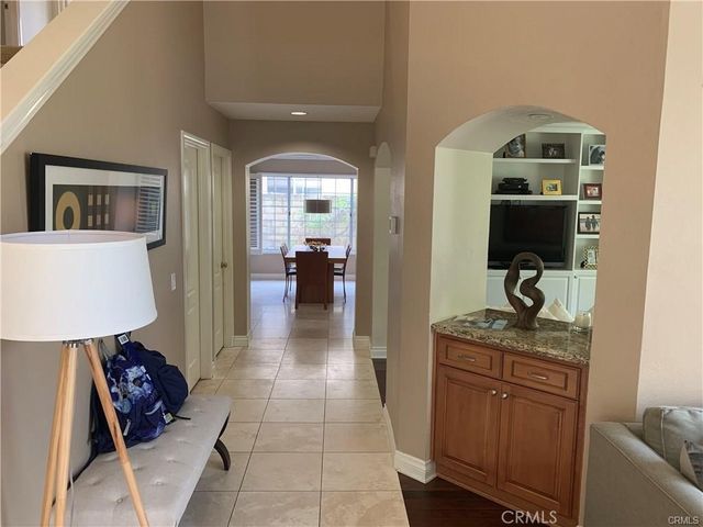 5013 Evanwood Avenue, Oak Park, CA 91377