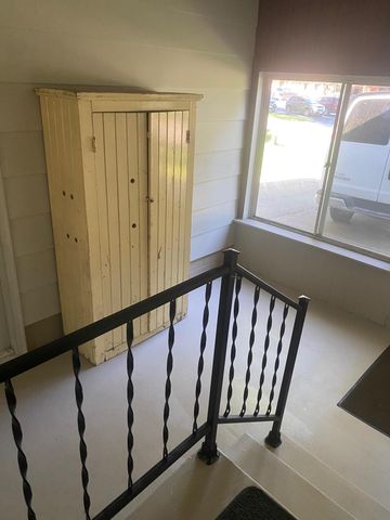 520 E 5th Street, Litchfield, MN 55355