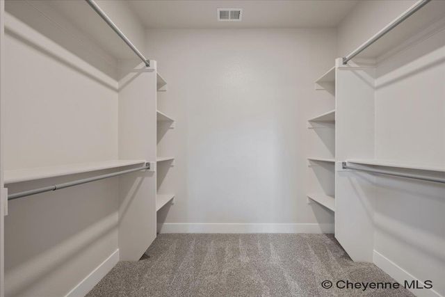 5722 ALEX RANCH RD, Cheyenne, WY 82007