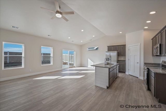 5722 ALEX RANCH RD, Cheyenne, WY 82007