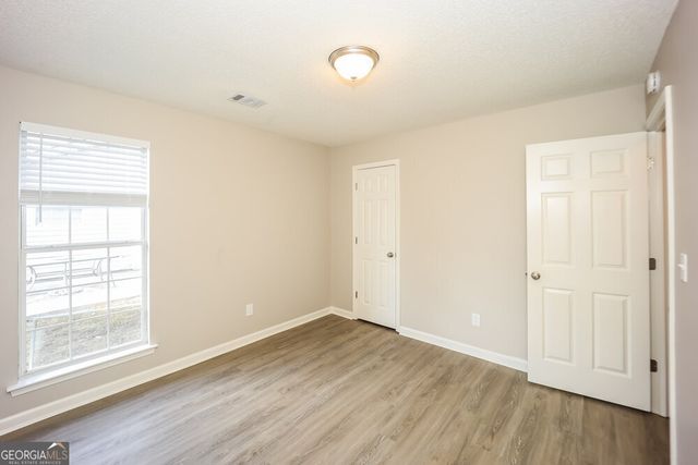 5651 Eagles Feather Lane, Riverdale, GA 30274