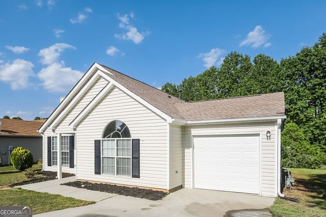 5651 Eagles Feather Lane, Riverdale, GA 30274