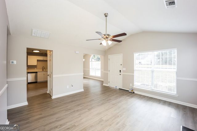 5651 Eagles Feather Lane, Riverdale, GA 30274