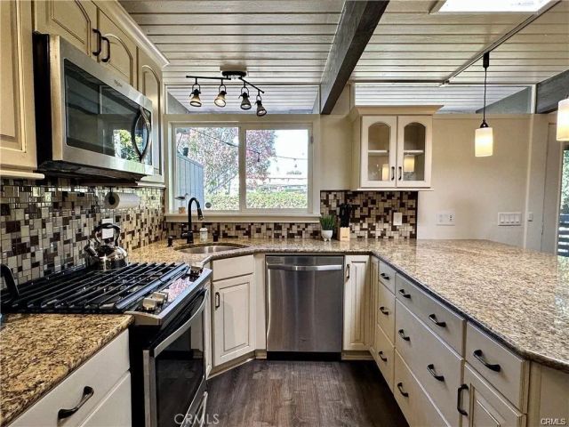 214 Del Gado Road, San Clemente, CA 92672