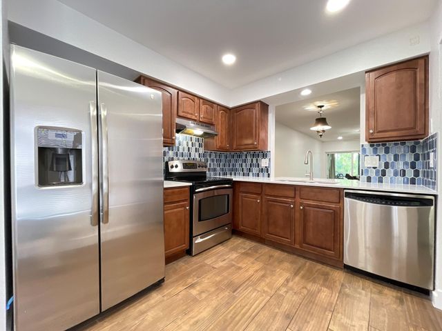 3948 NW 77TH Avenue 3948, Davie, FL 33024