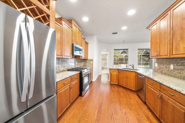 10539 WEYBRIDGE DRIVE, Tampa, FL 33626