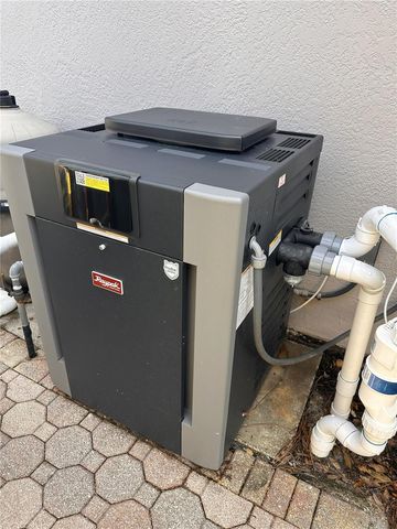 10539 WEYBRIDGE DRIVE, Tampa, FL 33626