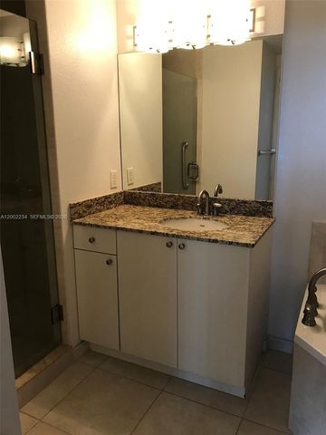 1830 Radius Dr 407, Hollywood, FL 33020