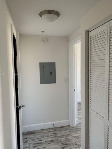 1830 Radius Dr 407, Hollywood, FL 33020