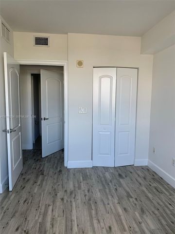 1830 Radius Dr 407, Hollywood, FL 33020