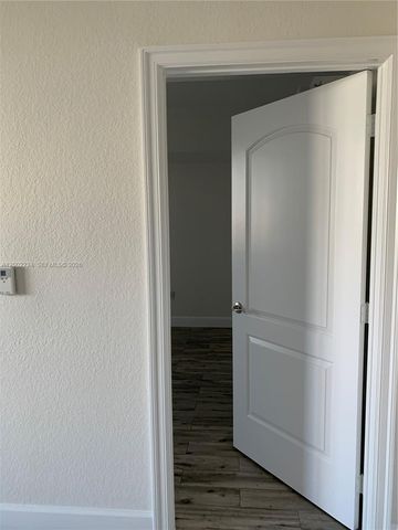 1830 Radius Dr 407, Hollywood, FL 33020