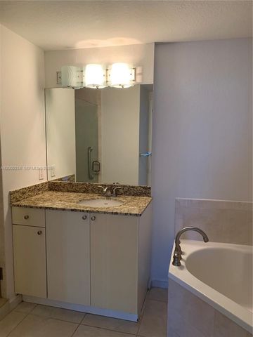 1830 Radius Dr 407, Hollywood, FL 33020