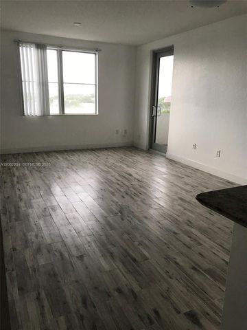 1830 Radius Dr 407, Hollywood, FL 33020