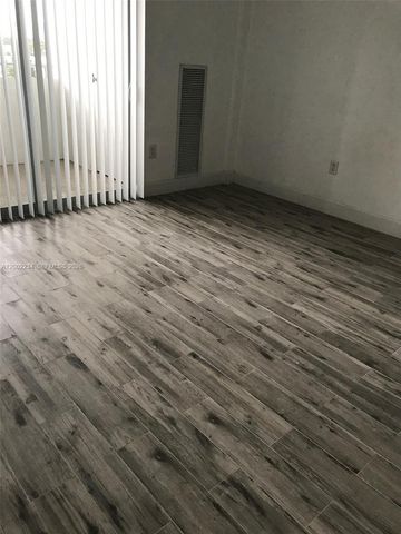 1830 Radius Dr 407, Hollywood, FL 33020