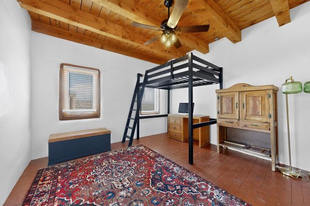 300 Chimaja Road, Corrales, NM 87048