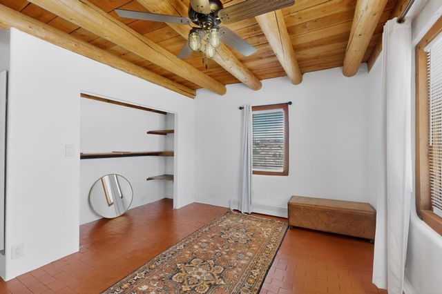 300 Chimaja Road, Corrales, NM 87048