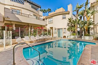 841 Westmount Drive 116, West Hollywood, CA 90069