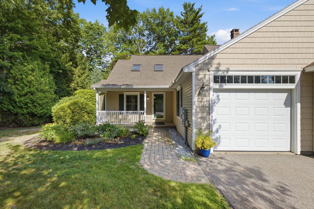 11 Sterling Drive 11, Kennebunk, ME 04043 — exterior