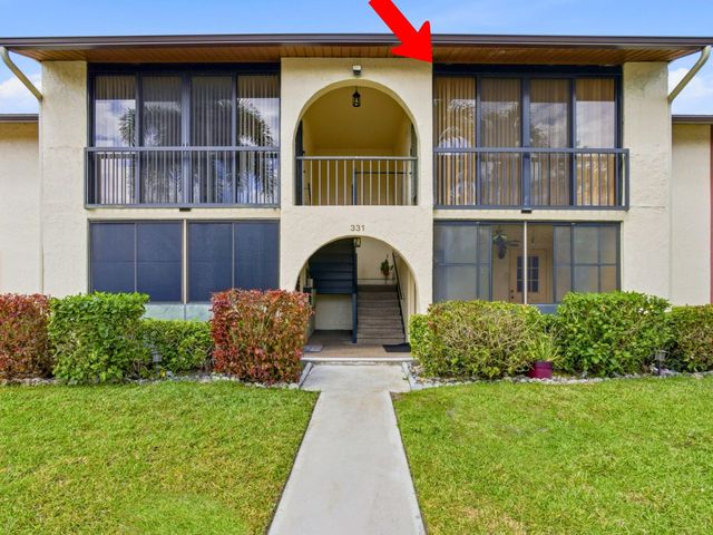 331 Knotty Pine Circle D-2, Greenacres, FL 33463