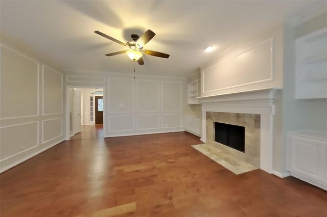 1507 Moon Shadow Court, Sugar Land, TX 77479