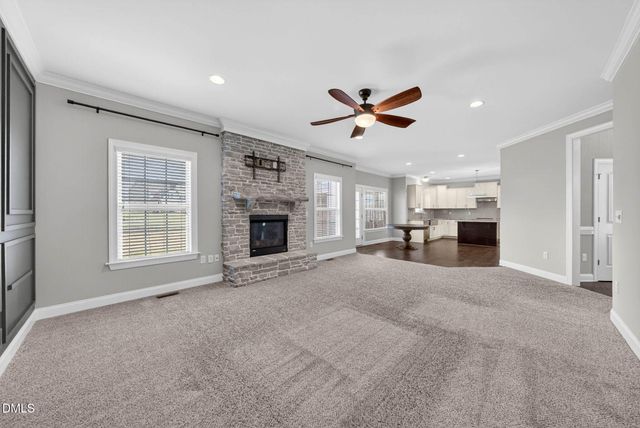 556 Crimson Oak Lane, Fuquay Varina, NC 27526