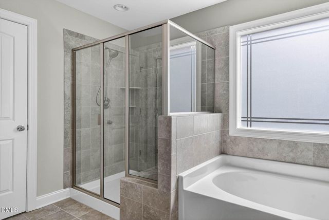 556 Crimson Oak Lane, Fuquay Varina, NC 27526