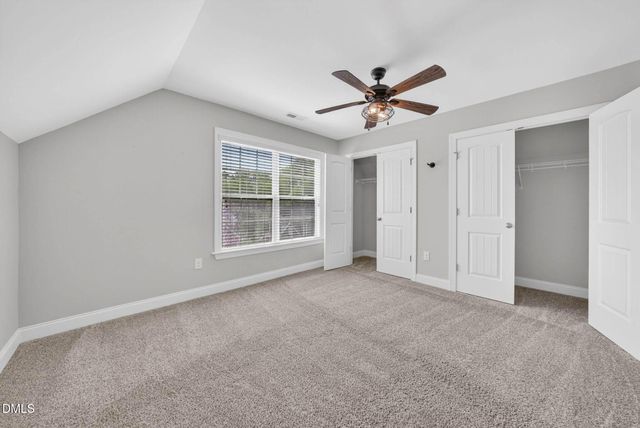 556 Crimson Oak Lane, Fuquay Varina, NC 27526