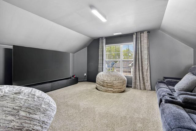 556 Crimson Oak Lane, Fuquay Varina, NC 27526