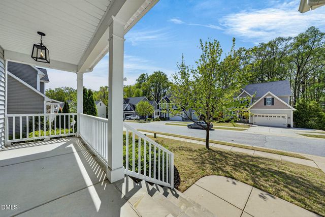 556 Crimson Oak Lane, Fuquay Varina, NC 27526