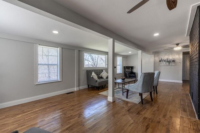 21776 Highway 62, Garfield, AR 72732