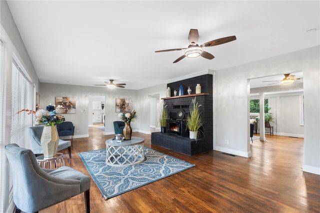 21776 Highway 62, Garfield, AR 72732