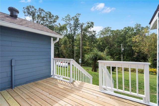 21776 Highway 62, Garfield, AR 72732