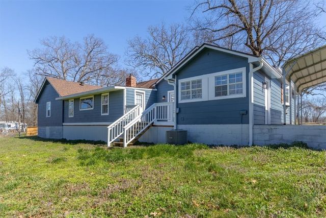 21776 Highway 62, Garfield, AR 72732