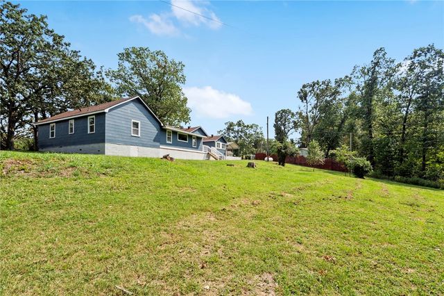 21776 Highway 62, Garfield, AR 72732