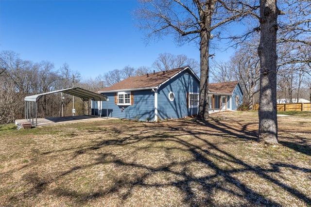 21776 Highway 62, Garfield, AR 72732