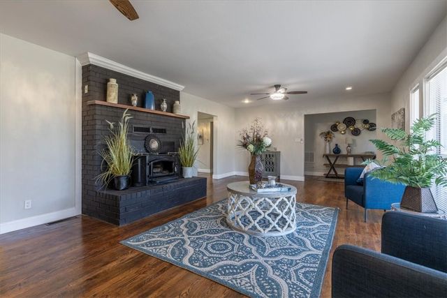 21776 Highway 62, Garfield, AR 72732