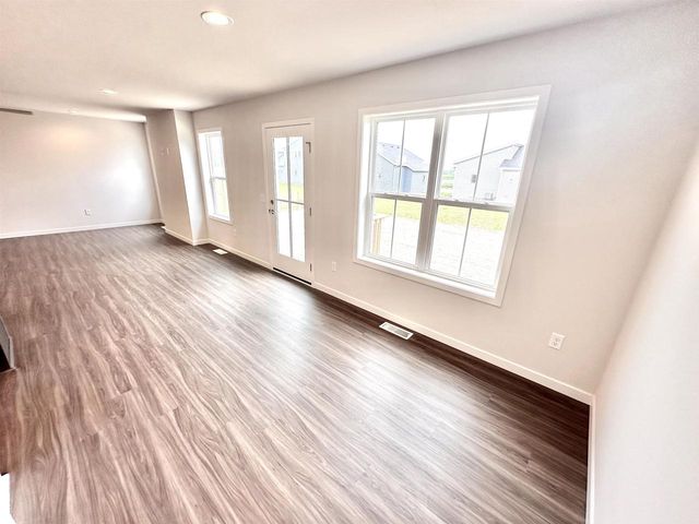 10427 N Stone Barn Drive, Milton, WI 53563