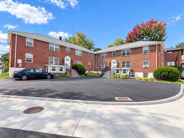 623 Cummins Hwy A, Boston, MA 02136
