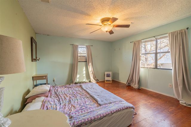 145 Buffalo RUN, Smithville, TX 78957