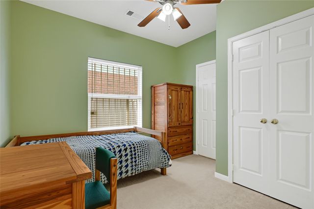 3147 W Hampton Drive, Houston, TX 77082