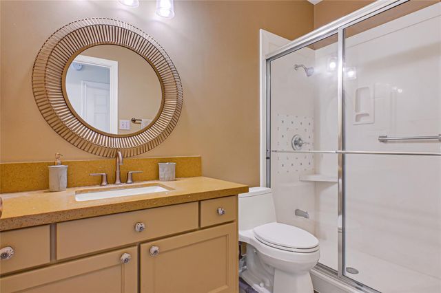 3147 W Hampton Drive, Houston, TX 77082