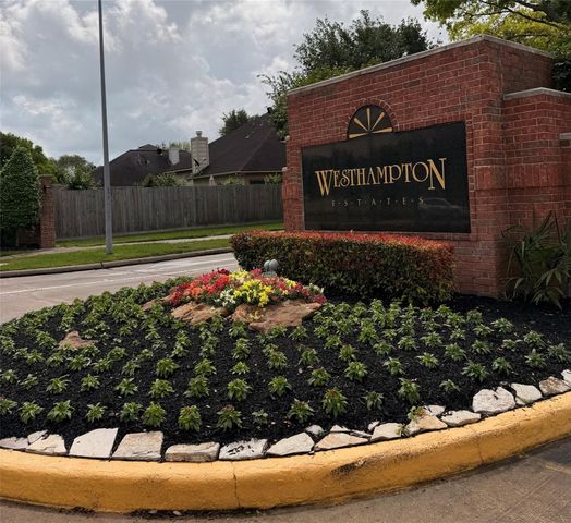 3147 W Hampton Drive, Houston, TX 77082