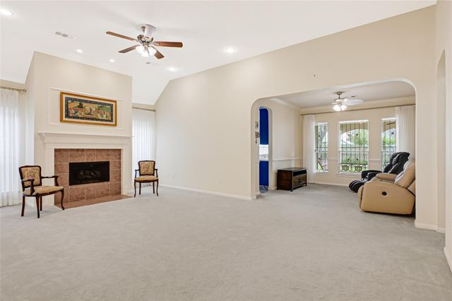 3147 W Hampton Drive, Houston, TX 77082