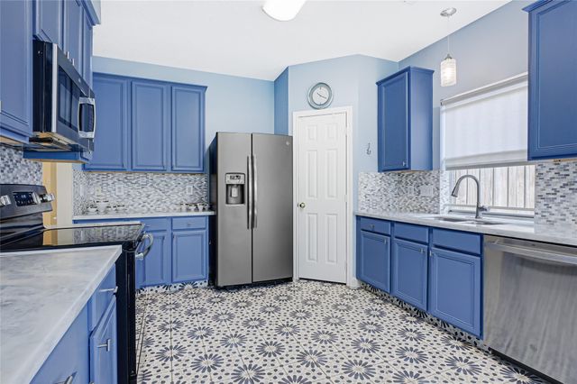 3147 W Hampton Drive, Houston, TX 77082